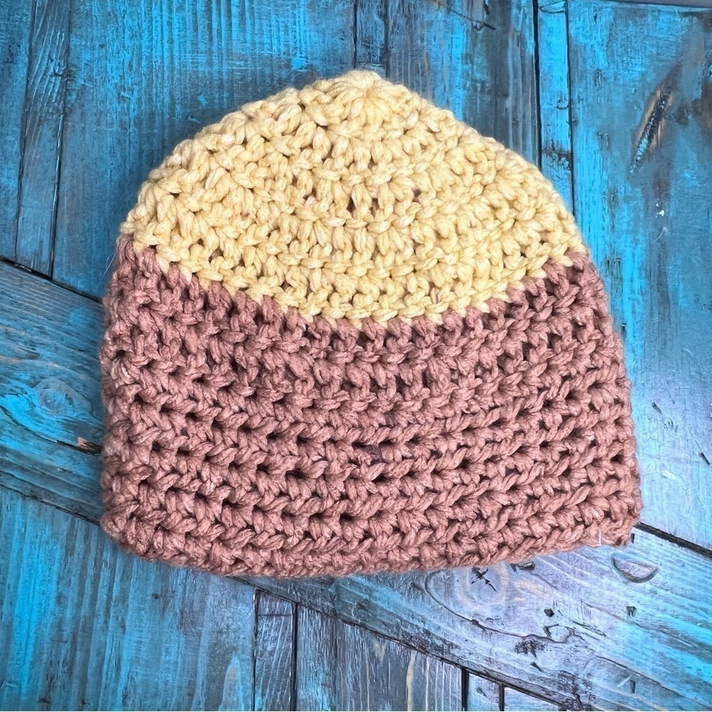 Knit Handmade Toque - Picture 2 of 5